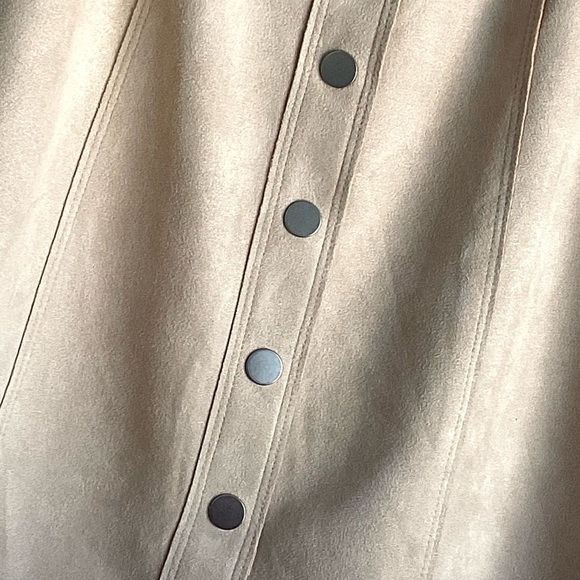 \Bar III\ NWT Faux Suede Mini Skirt - Picture 6 of 15